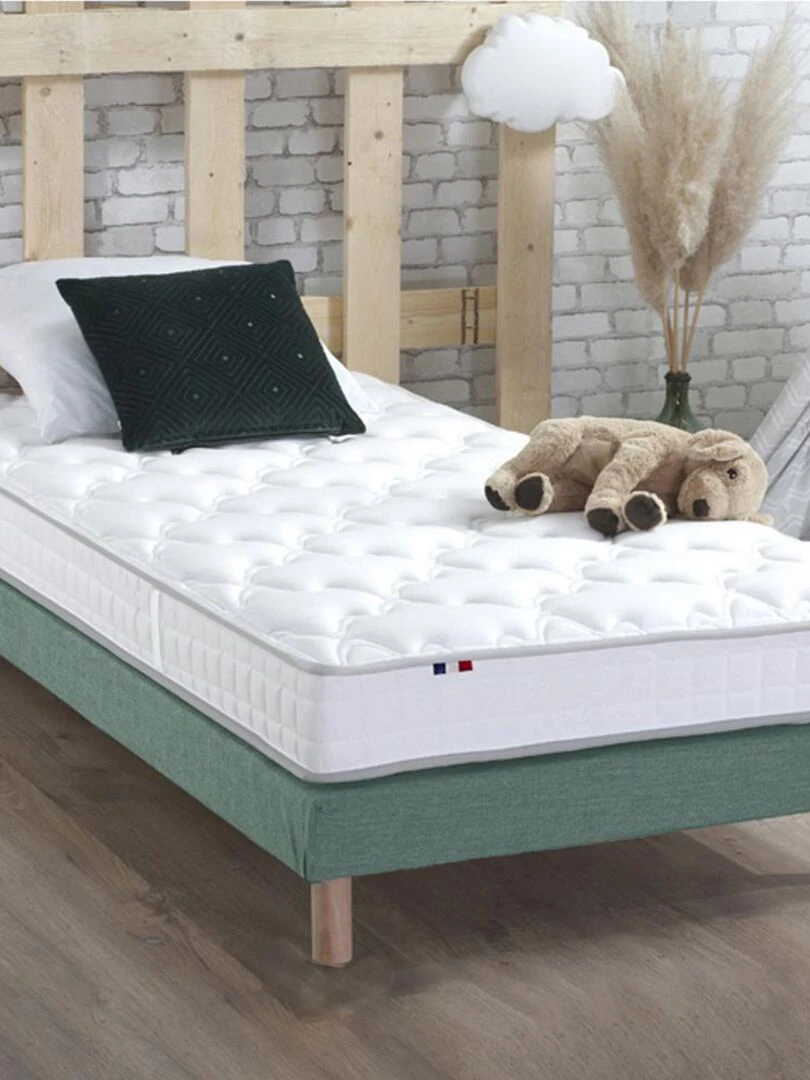 Ensemble Matelas Mousse à Mémoire de forme et mousse HR ZENITH + Sommier Sommier Vert Blanc Vert