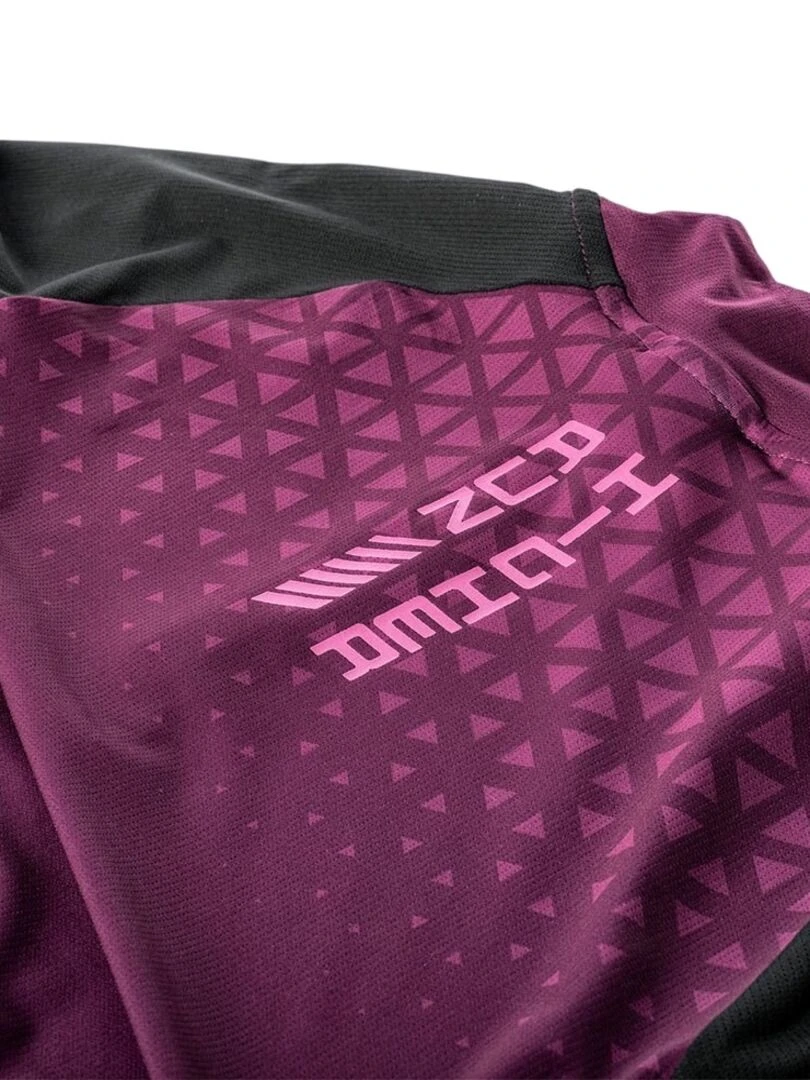 IQ   T shirt TRAILO   Noir