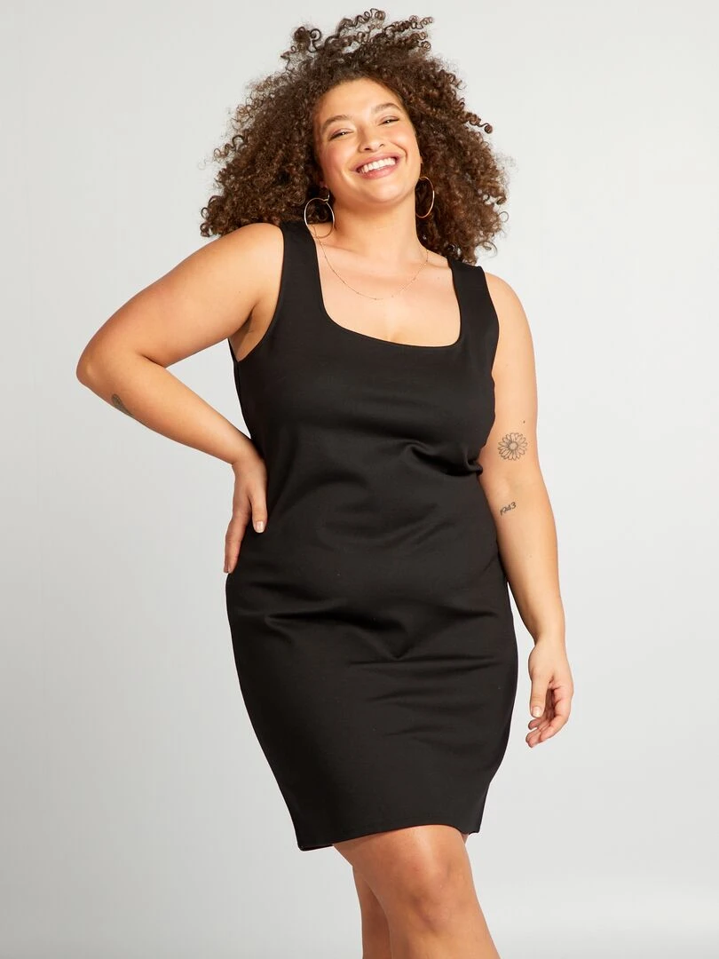 Robe courte en maille stretch noir