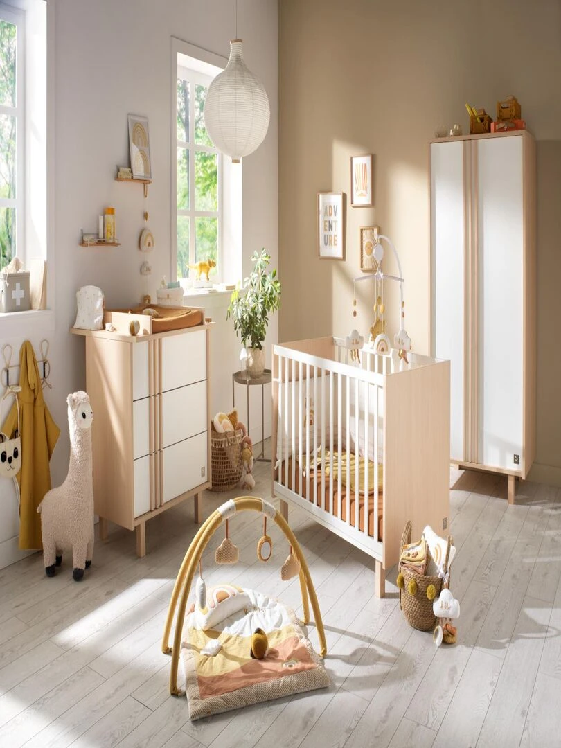 Commode 3 tiroirs en décor chêne velours et blanc avec appliques en bois   SAUTHON   Blanc