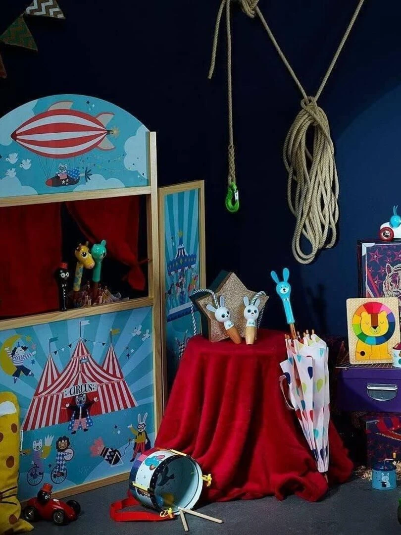 Théâtre circus   Michelle Carlslund   N/A