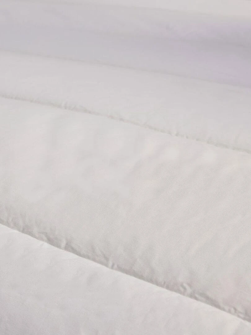 DUNLOPILLO   Couette Douce Nuit   Chaude   Blanc