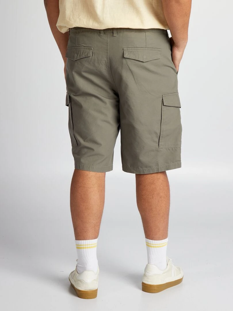 Bermuda  avec poches à rabat   Kaki
