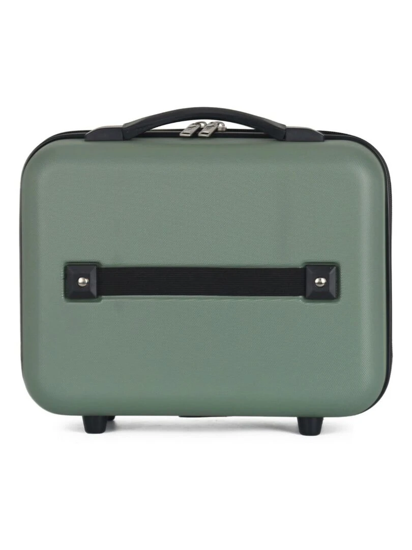 GENTLEMAN FARMER   VANITY DAMON K   Vert