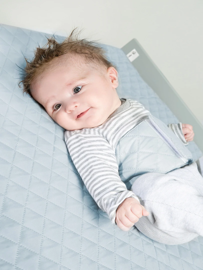 ROBA Matelas À Langer "roba Style" 85x75 Avec Sangle De Maintien Bleu Clair Bleu clair