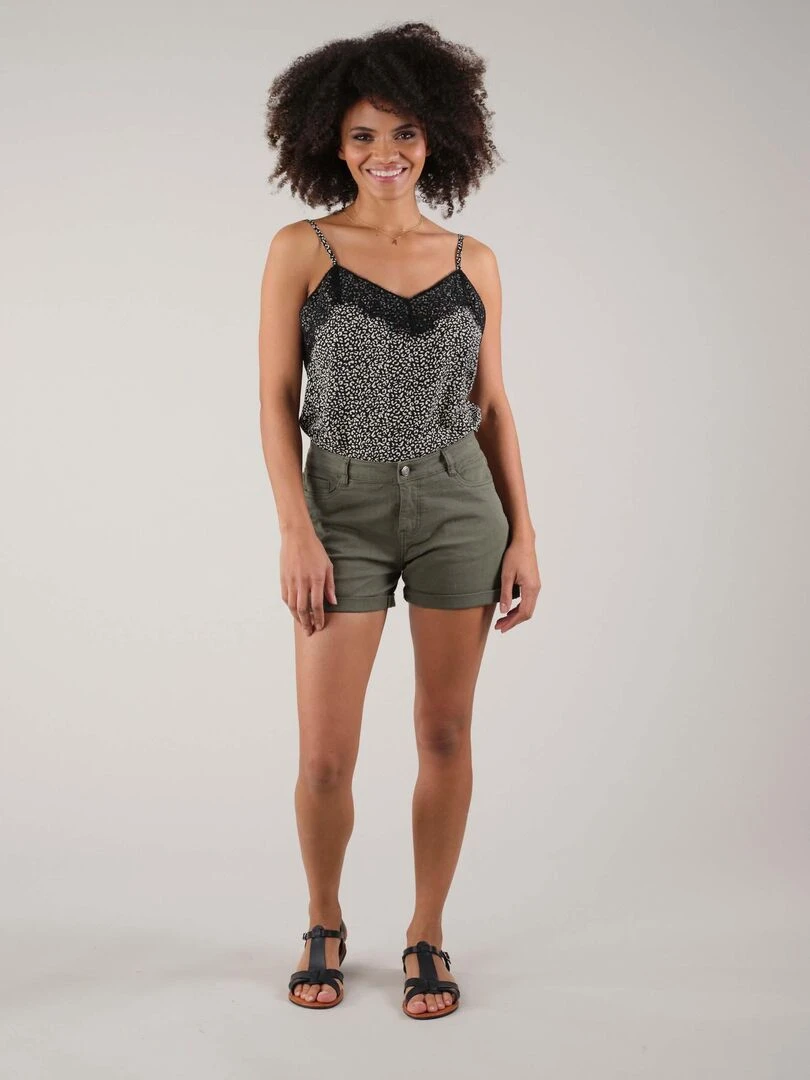 Short slim uni pour femme 'Deeluxe' Kaki