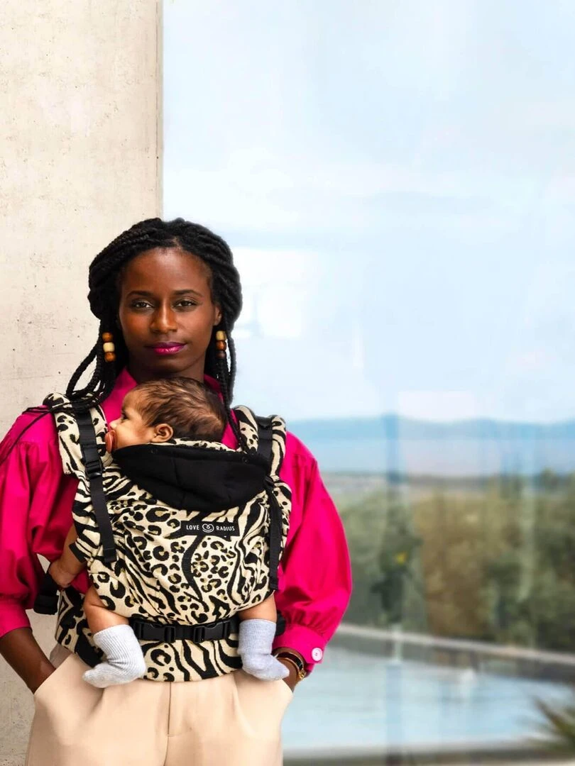 Porte bébé HoodieCarrier 2   Leozebra   Noir