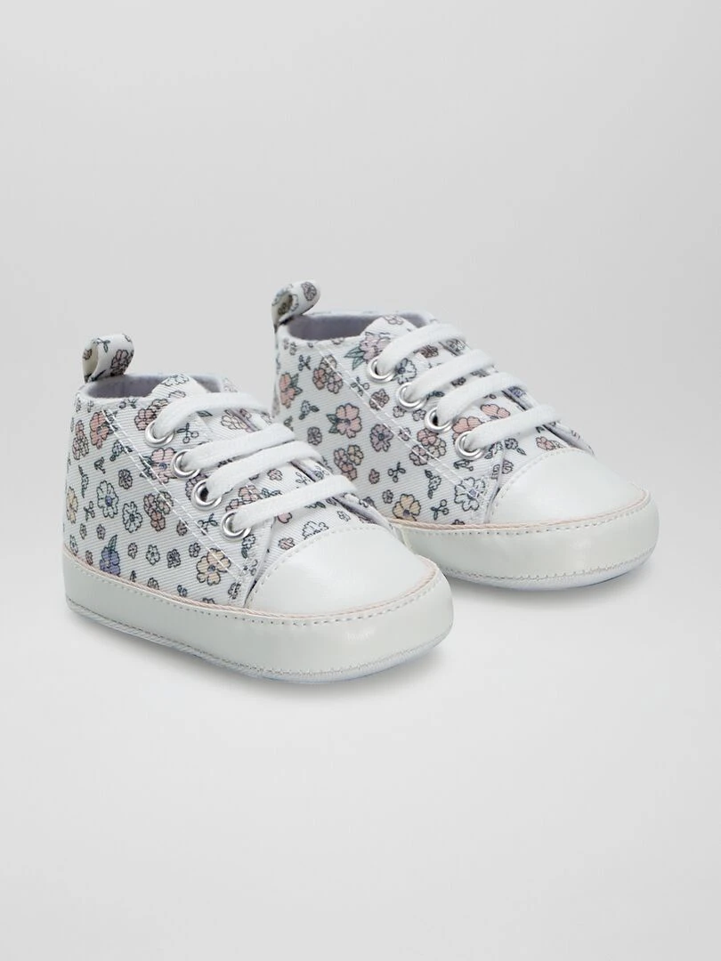 Baskets montantes en toile fleuries Ecru
