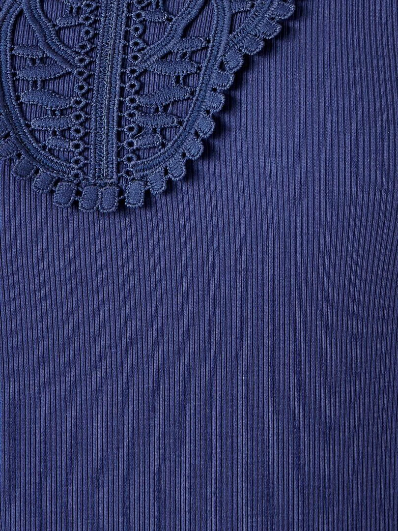 Tee shirt plastron à fines côtes.   Damart   Bleu nuit