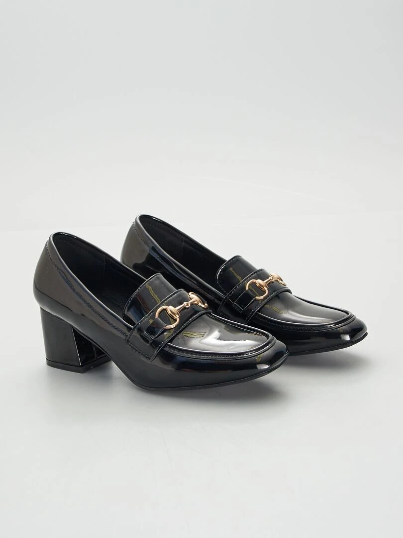 Mocassins à talons en vernis Noir