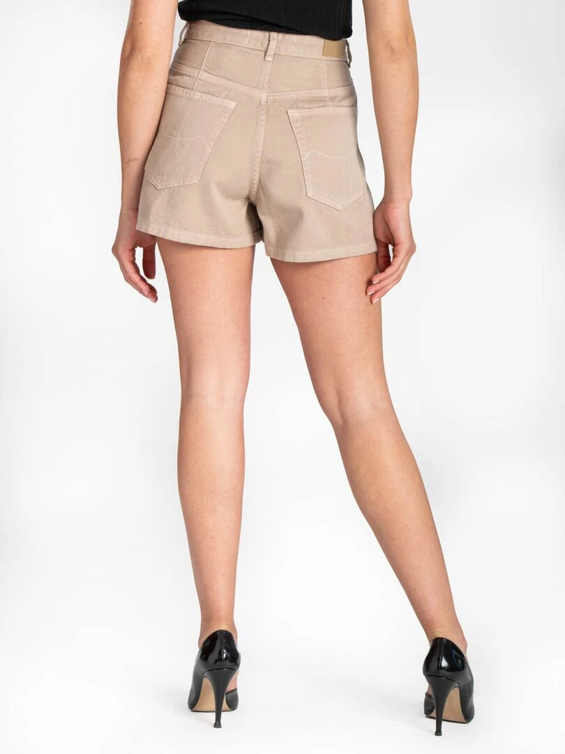 Short mom NYDIA 'Rica Lewis'   Beige