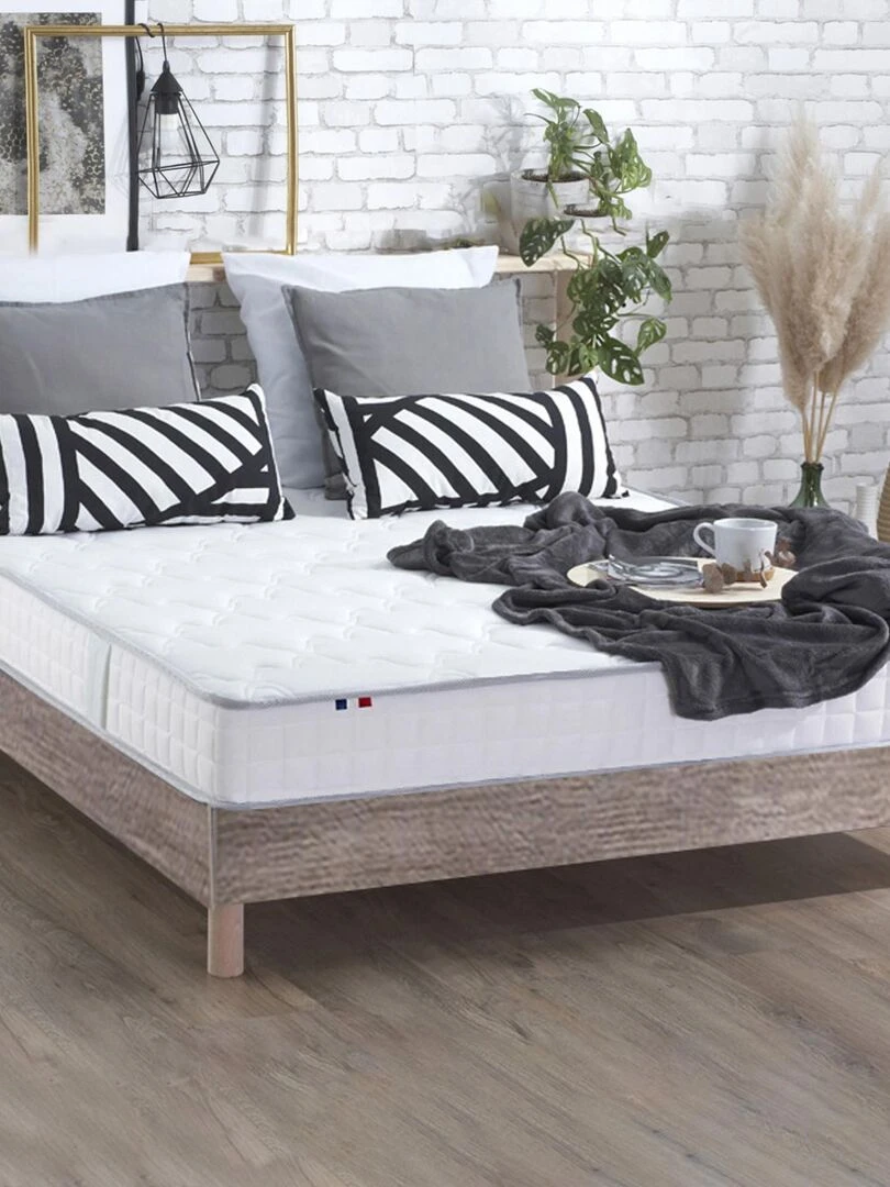 Ensemble Matelas Mousse à Mémoire de forme et mousse HR Zenith Sommier KIT Couleur Chêne clair Marron clair