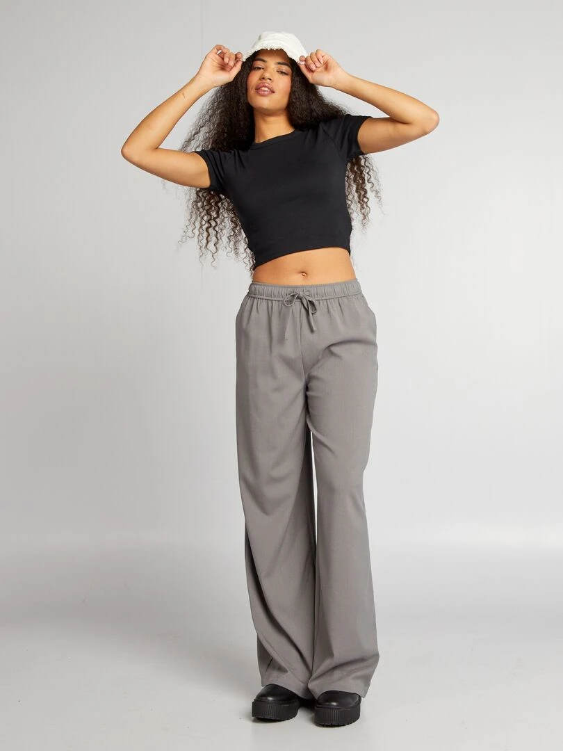 T shirt cropped manches courtes noir