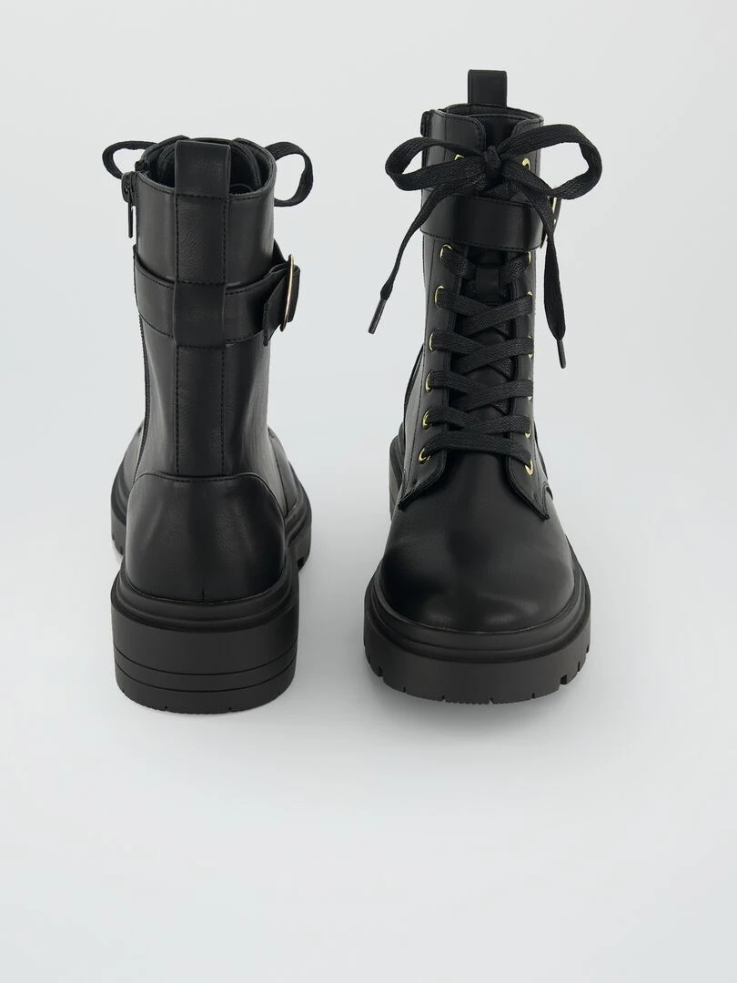Bottines à lacets à semelle crantée   noir