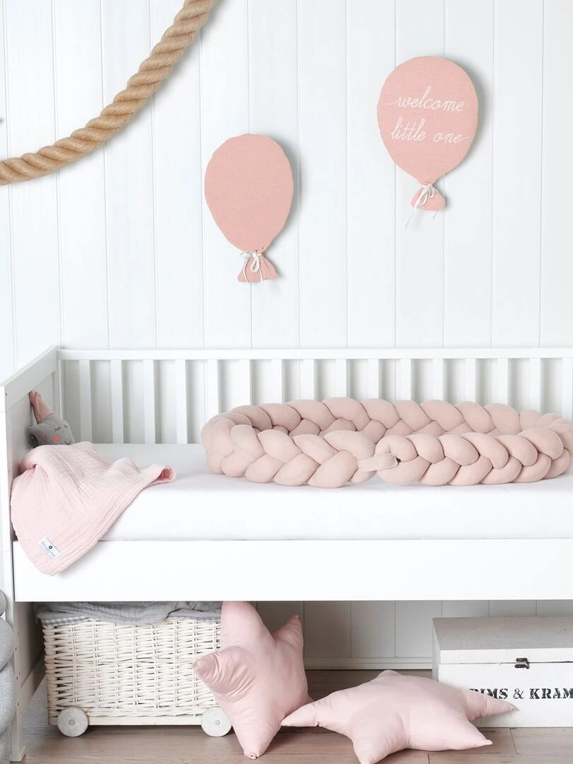 Coussin bébé en coton tricoté ballon Rose