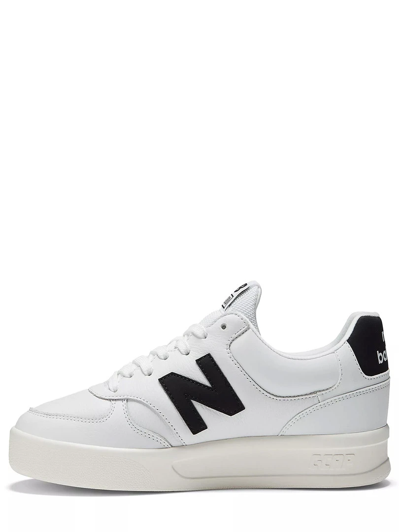 Baskets 300 Sb   Blanc