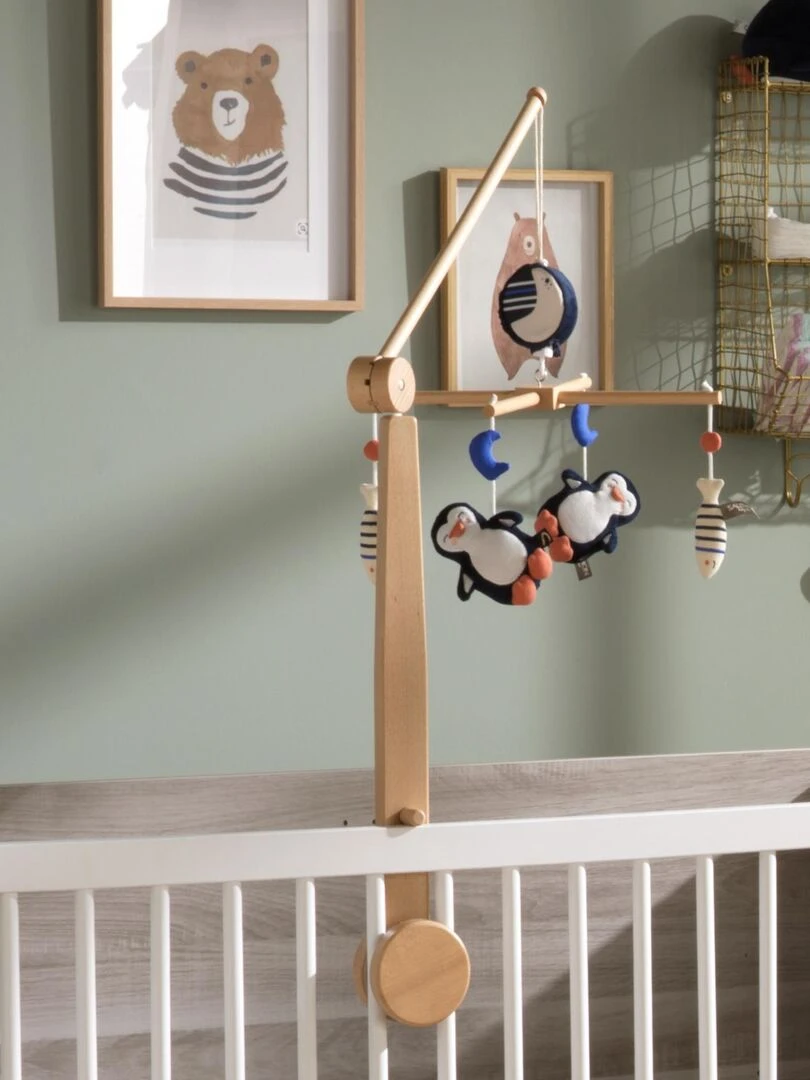 Mobile musical en bois avec jouets pingouin   SAUTHON   Bleu