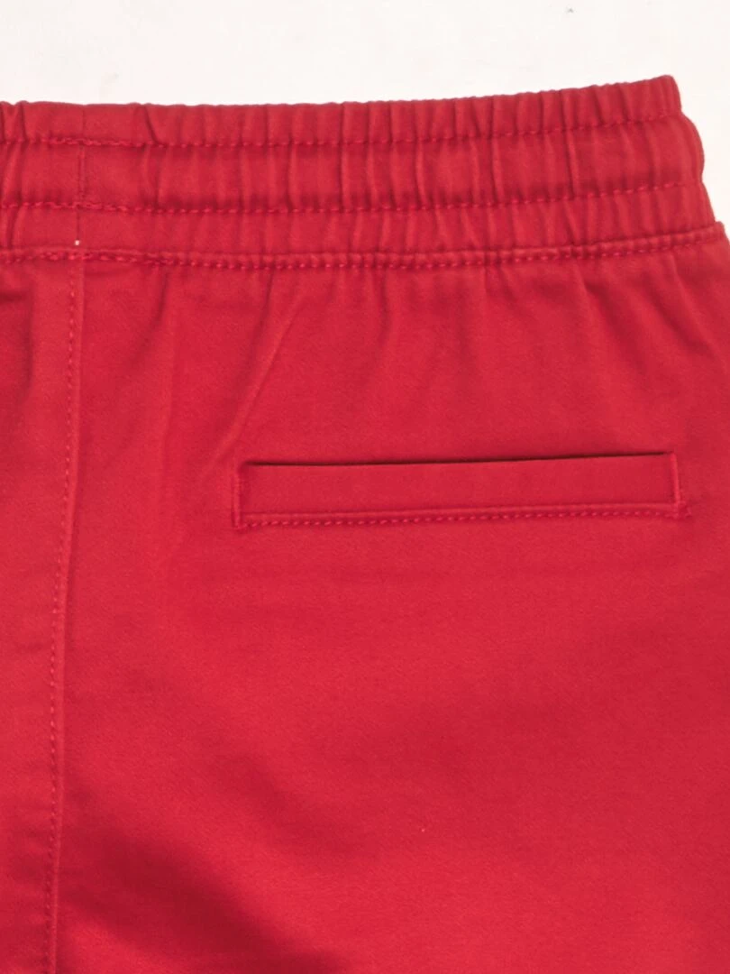 Bermuda à taille élastiquée   Rouge