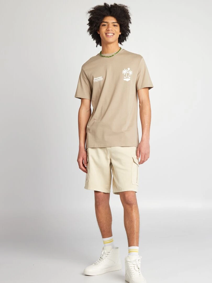 Short avec poches sur les côtés Beige