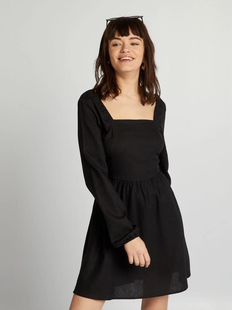 Robe courte en lin noir
