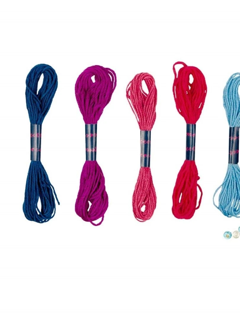 Tisser des bracelets d'amitié   N/A