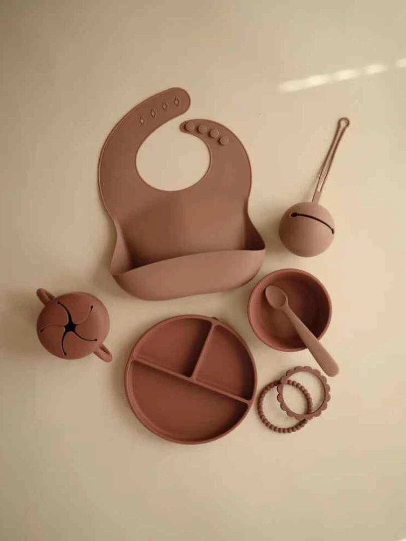 Assiette à compartiments en silicone avec ventouse Woodchuk Marron