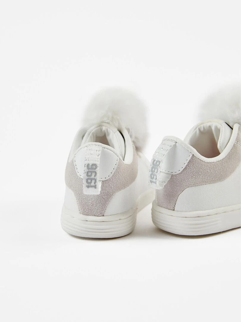 Baskets avec Pompons Bébé Fille 'ZY 1996'  TREASURE MOUNTAIN   Blanc
