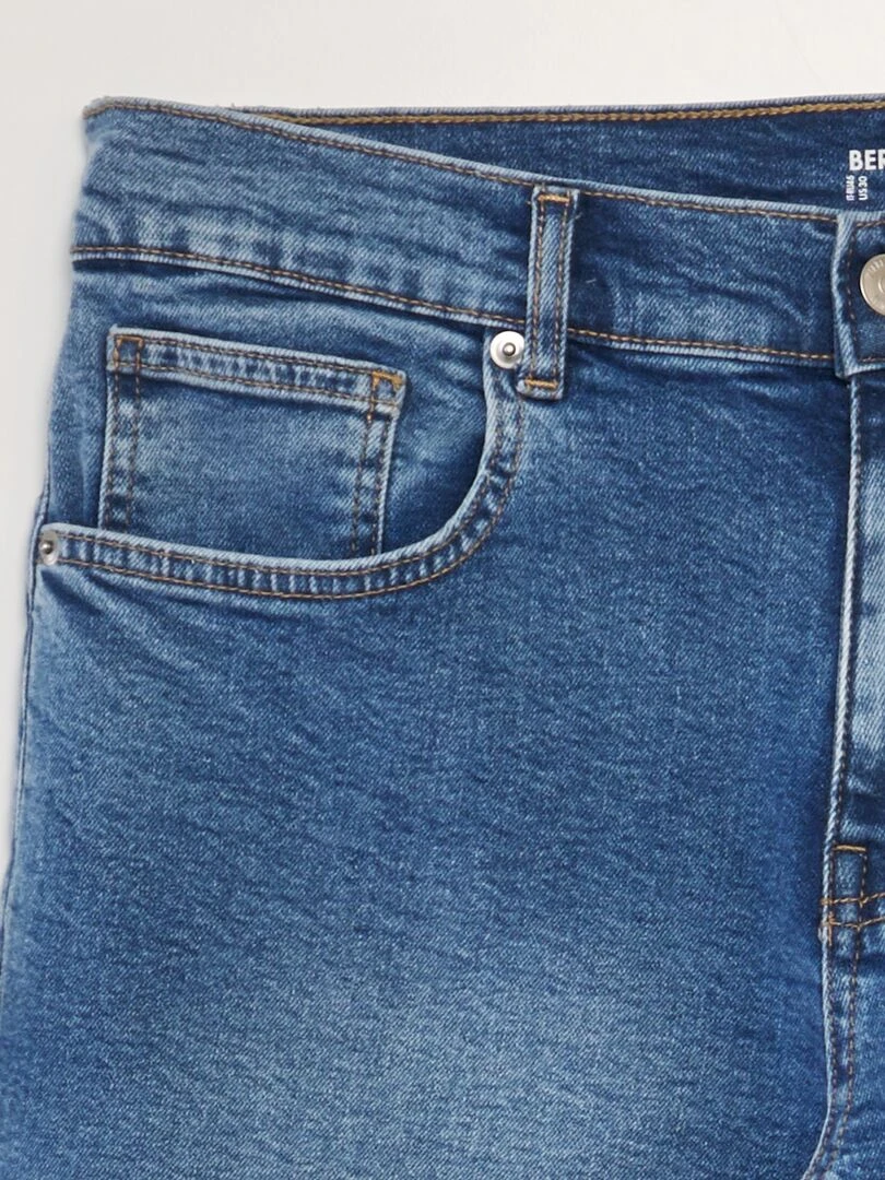 Bermuda en jean à 5 poches   Double stone