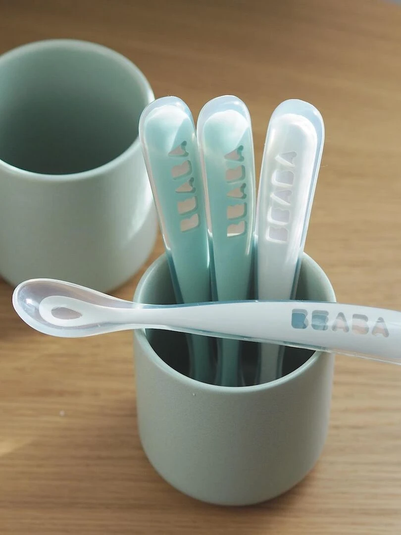 Lot de 4 cuillères 1er âge en silicone gris et vert sauge   Vert d'eau