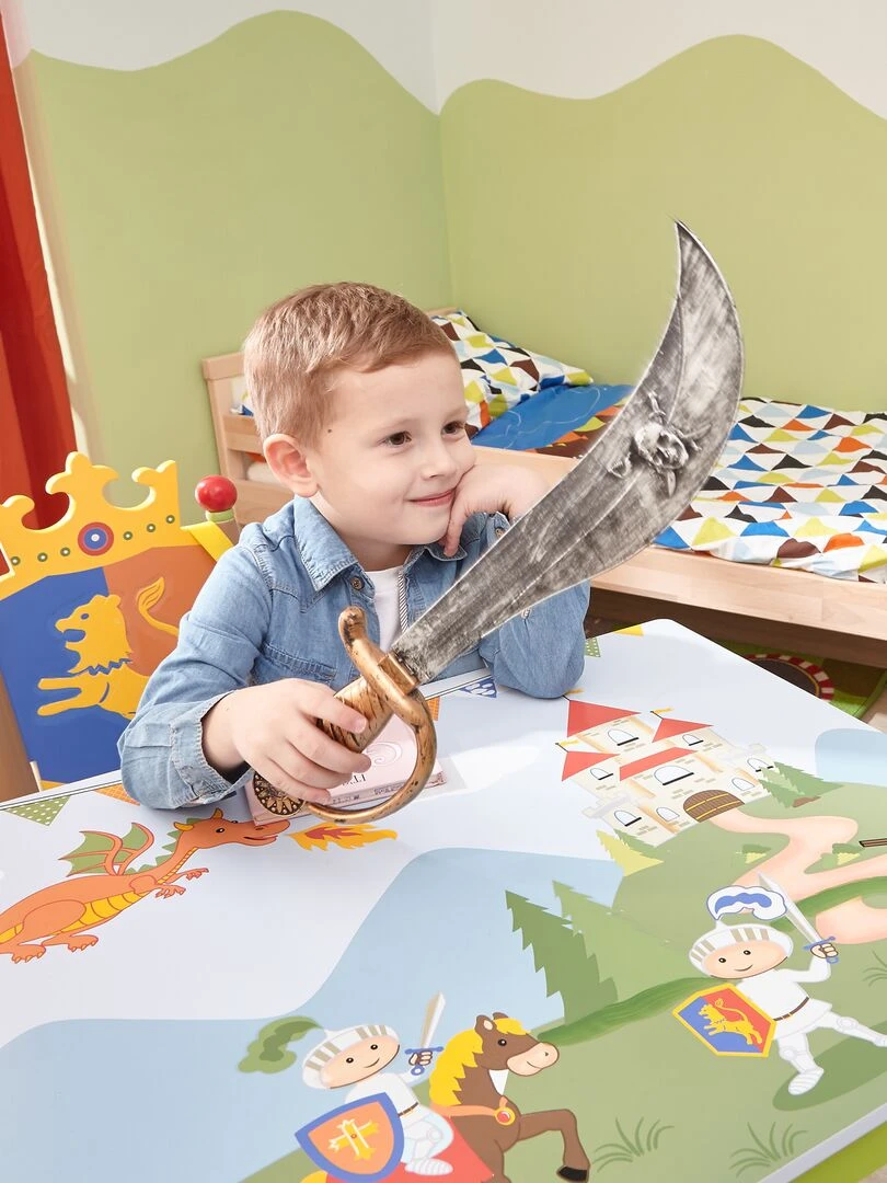 Ensemble table avec 2 chaises pour chambre enfant ou bébé garçon Knights & Dragons TD11837A   Vert