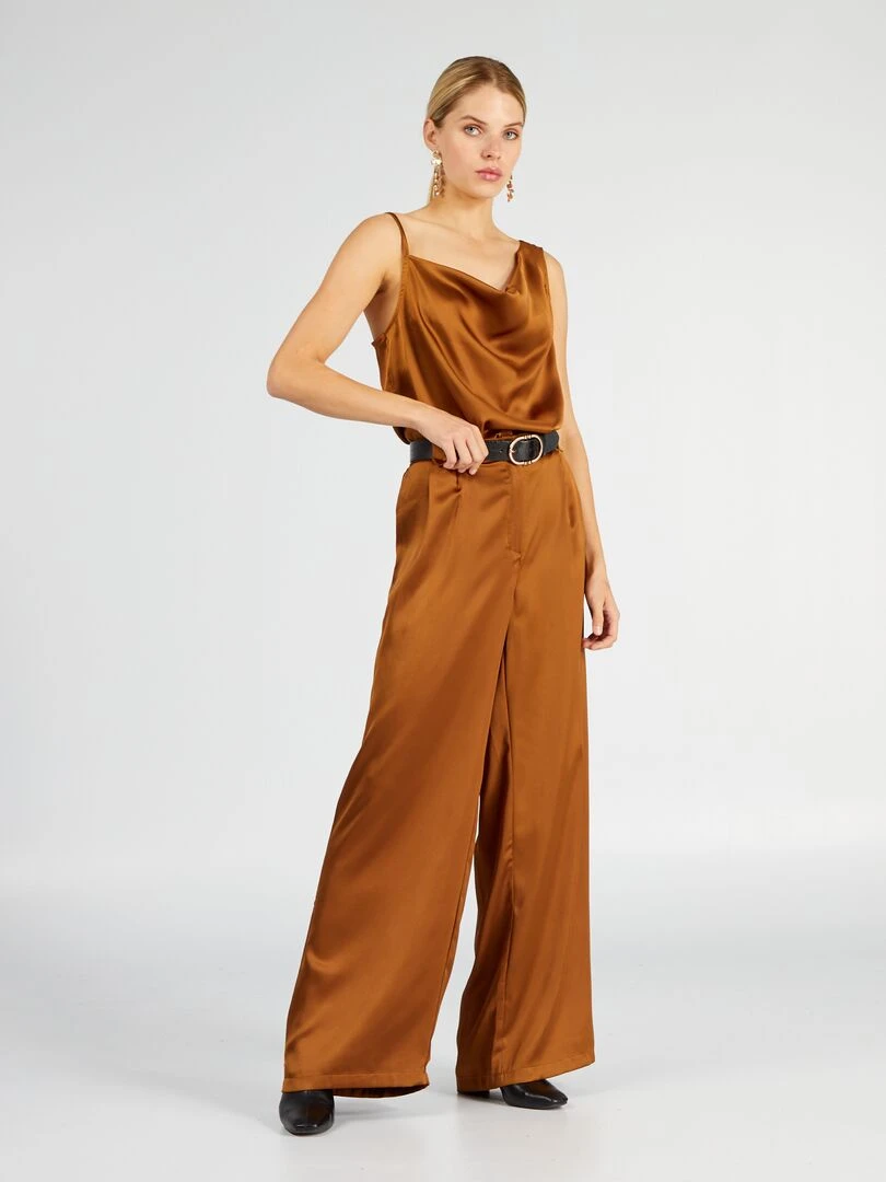 Top asymétrique à fine bretelles Marron