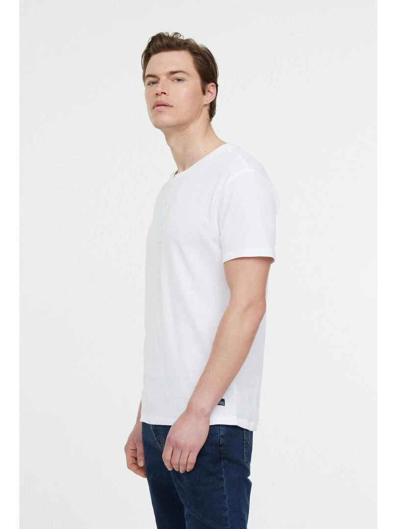 Lee Cooper T Shirt manches courtes coton slim AZZO MC Blanc