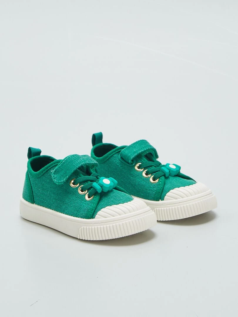 Baskets en toile avec scratchs Vert