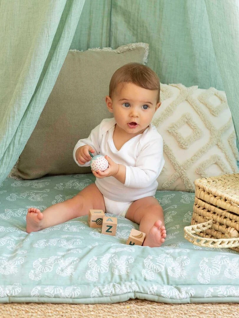 Ciel de lit bébé Trois Kilos Sept Vert clair