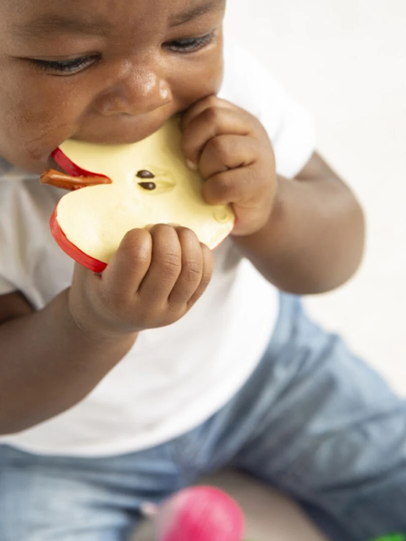 Pépita la pomme en latex d'hévéa   N/A