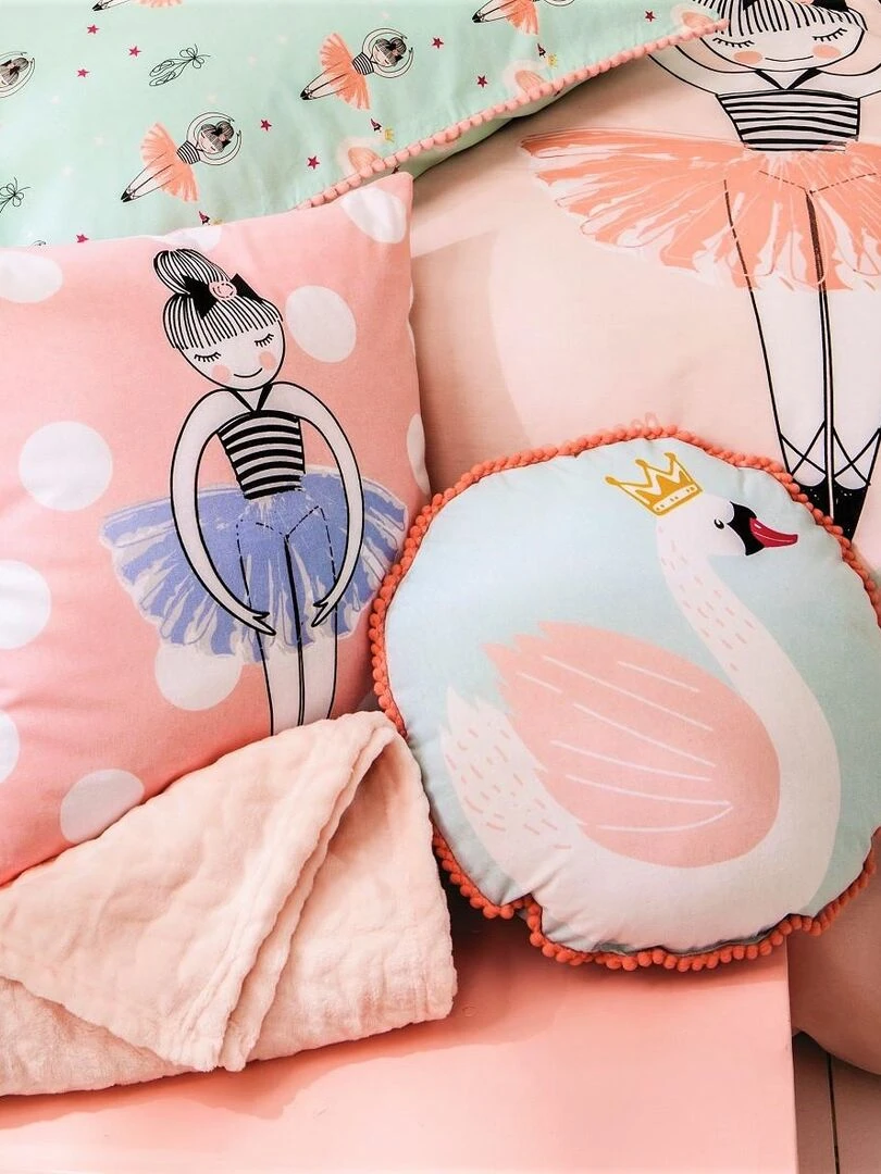 Future Home Coussin coton rose avec danseuse 40x40cm Rose