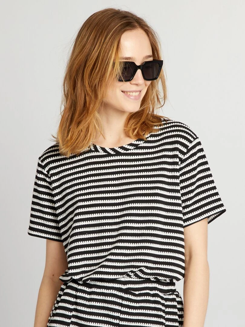 T shirt rayé en crochet Noir