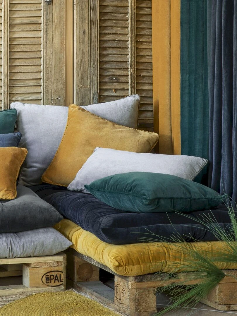 Coussin en velours avec contour perlé 'Deko&co'   Orange