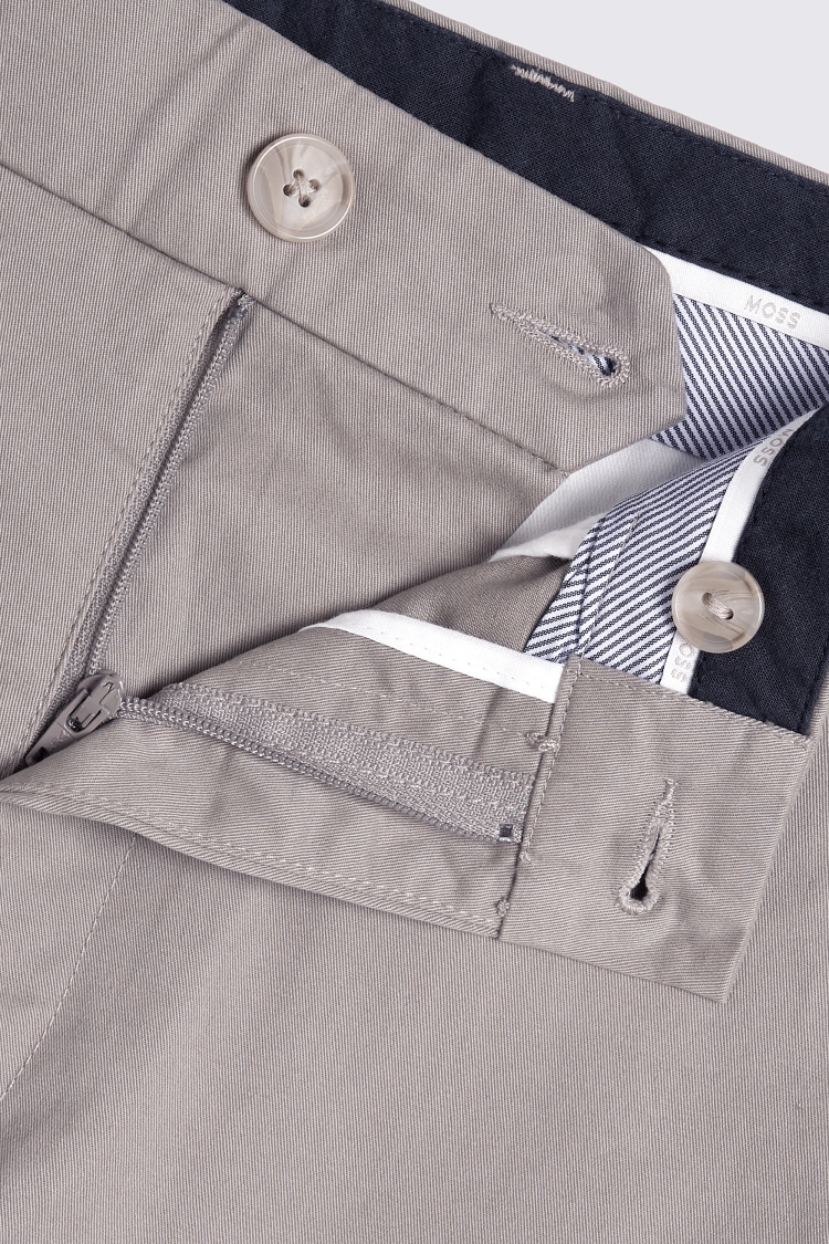 Tailored Fit Off White Stretch Chinos    Buy Online at Moss