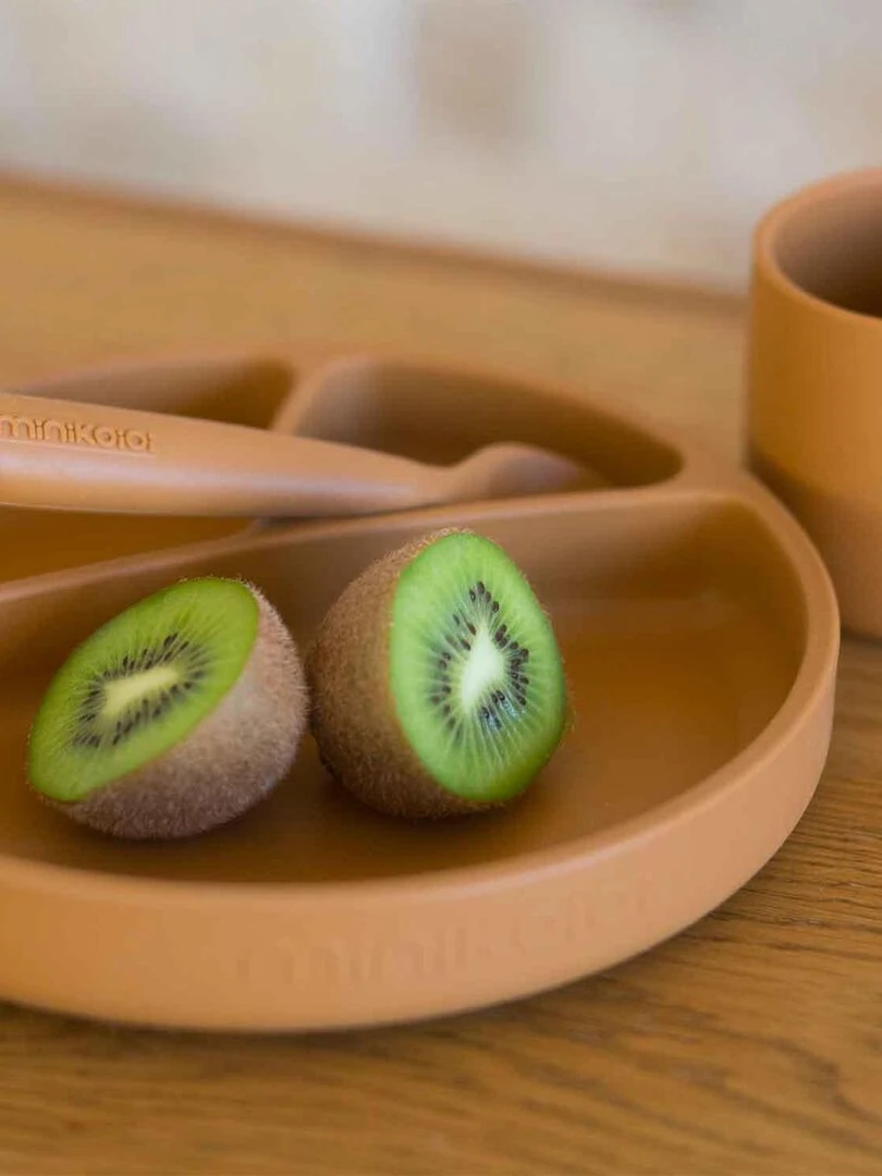 Assiette bébé à ventouse en silicone   Beige clair