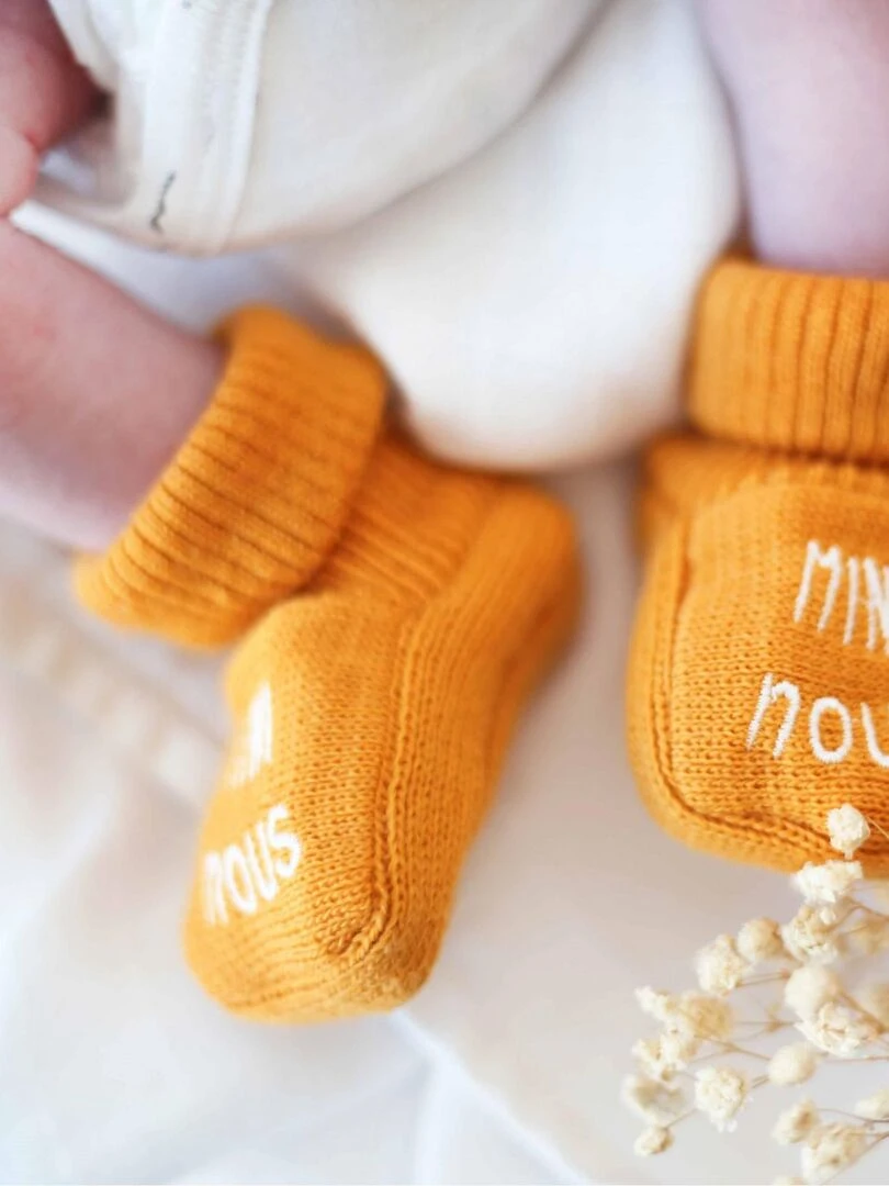 Chaussons naissance   Mini Nous     Moutarde