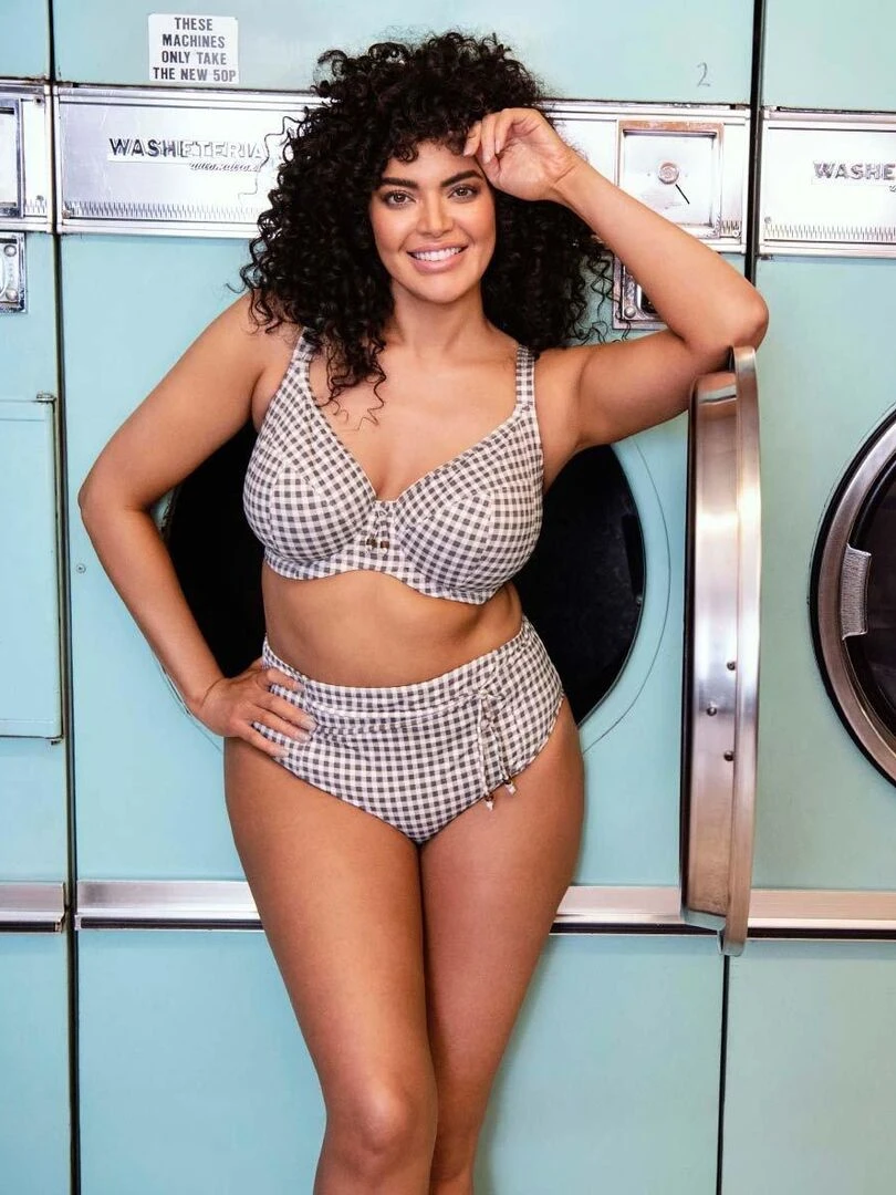 Haut de maillot de bain plongeant grande taille Checkmate   Gris