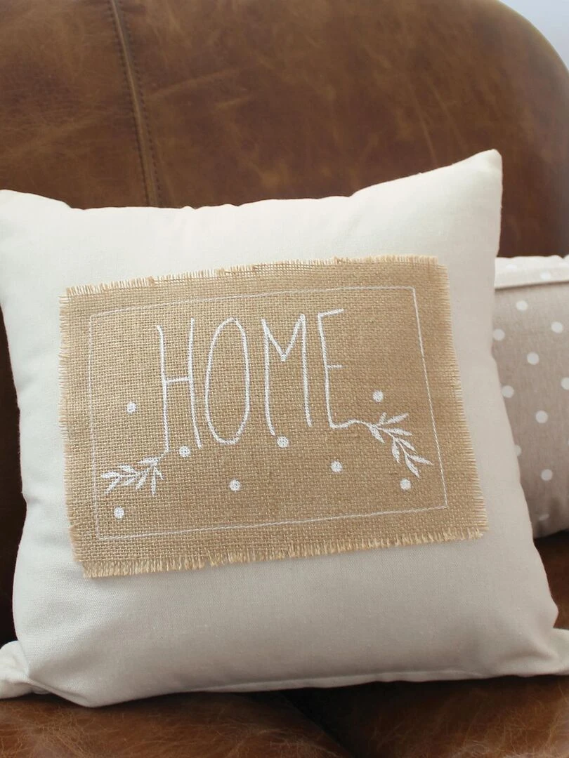 Coussin déhoussable avec patch en jute Ecru
