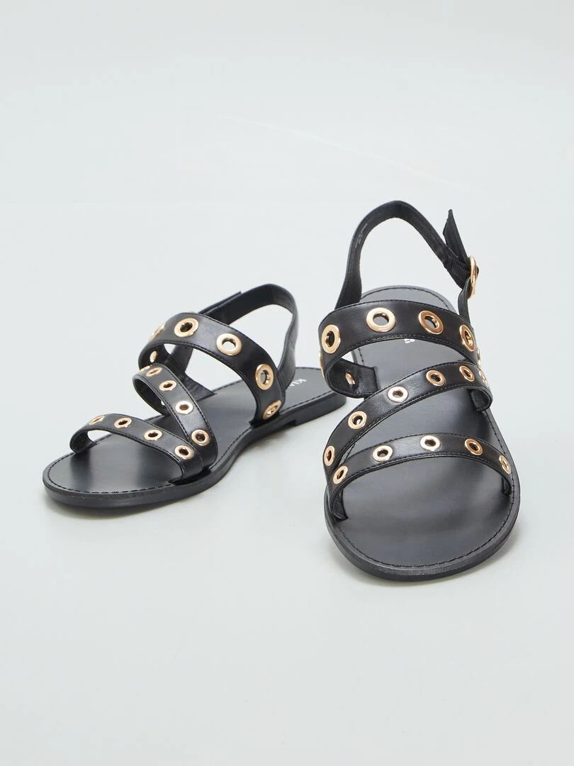 Sandales à oeillets   Noir