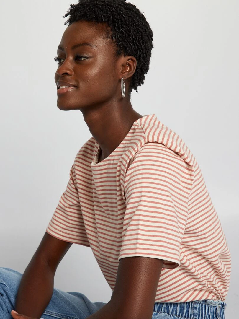 Tee shirt rayé avec épaulettes   Rose