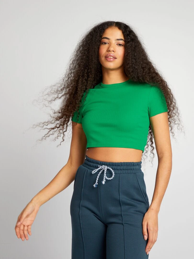 T shirt cropped côtelé avec liens Vert