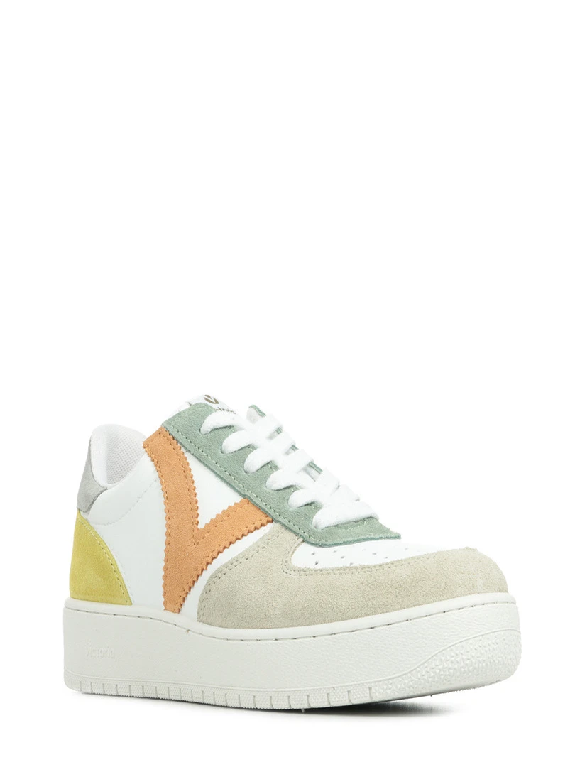 Baskets Victoria Madrid Beige