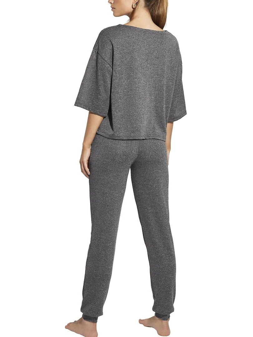 Tenue de détente et intérieur pyjama pantalon t shirt Homewear Gris
