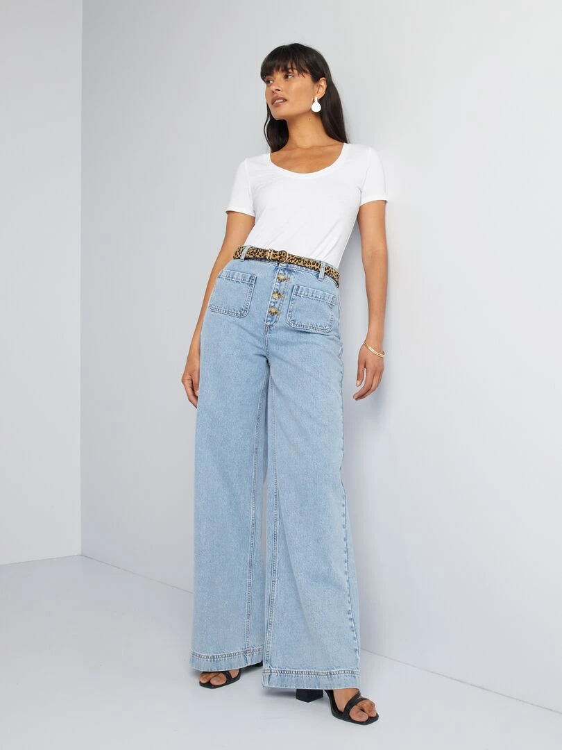 Tee shirt basique avec large encolure blanc