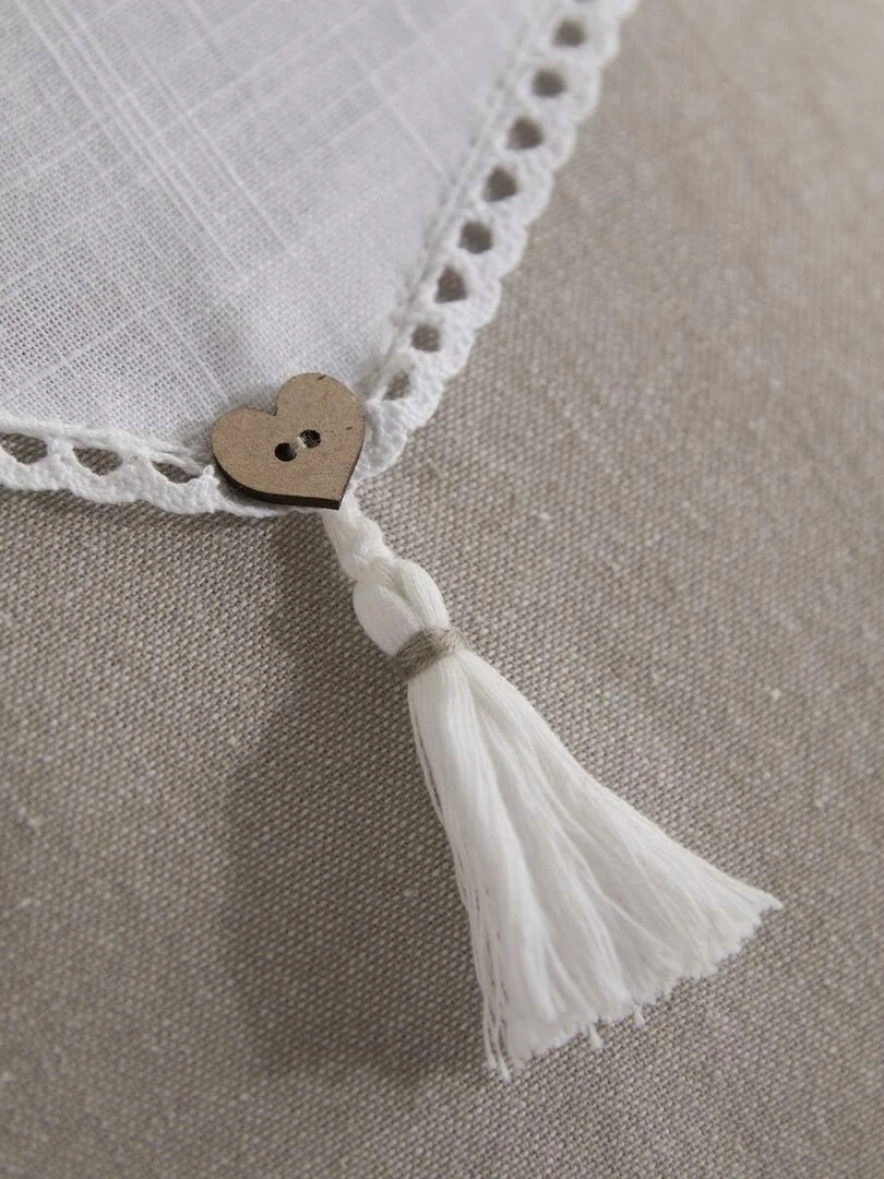 Coussin déhoussable avec pompon 'CHARME' 'TODAY'   Beige